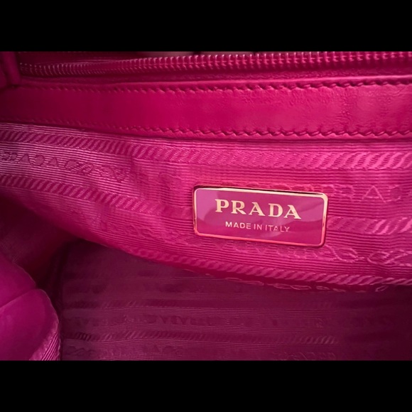 AUTHENTIC PRADA TWOWAY SLING BAG - Picture 12 of 16